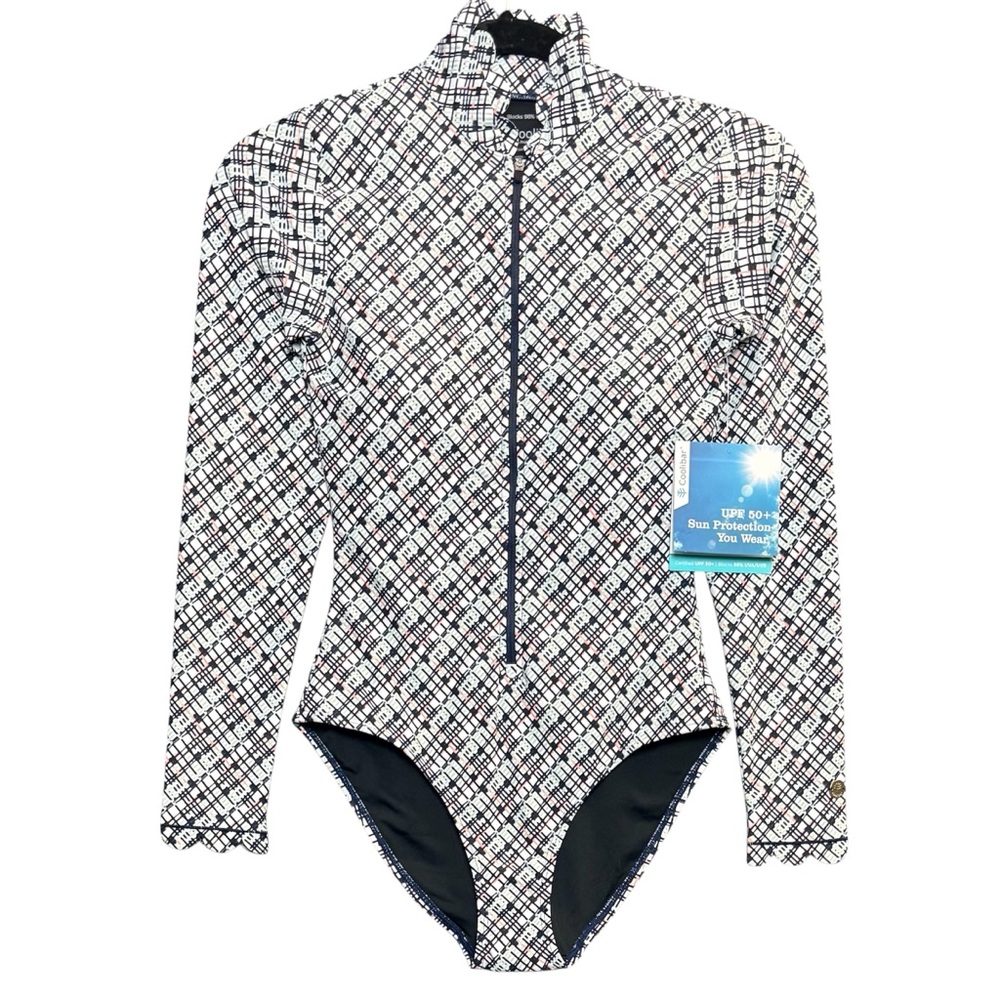 Coolibar Swimsuit Long Sleeve Scallop Neck Sz XS NEW UPF 50+ Black one piece Zip